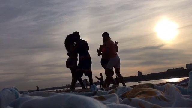 kizomba на пляжи бобры (Волгоград - школа афродизиак) - C4 Pedro ft Yuri da Cunha смотреть онлайн