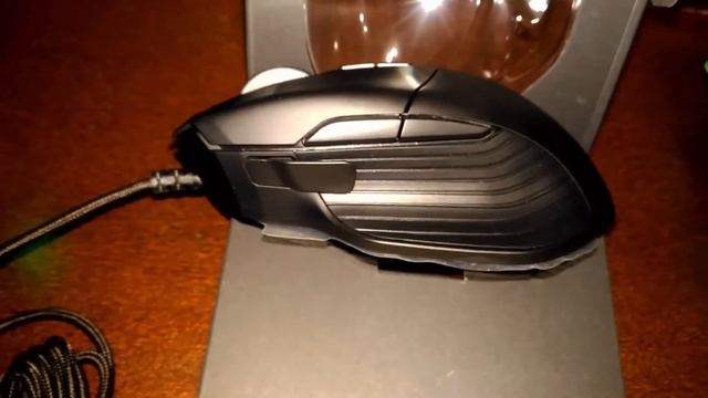 Razer Basilisk обзор