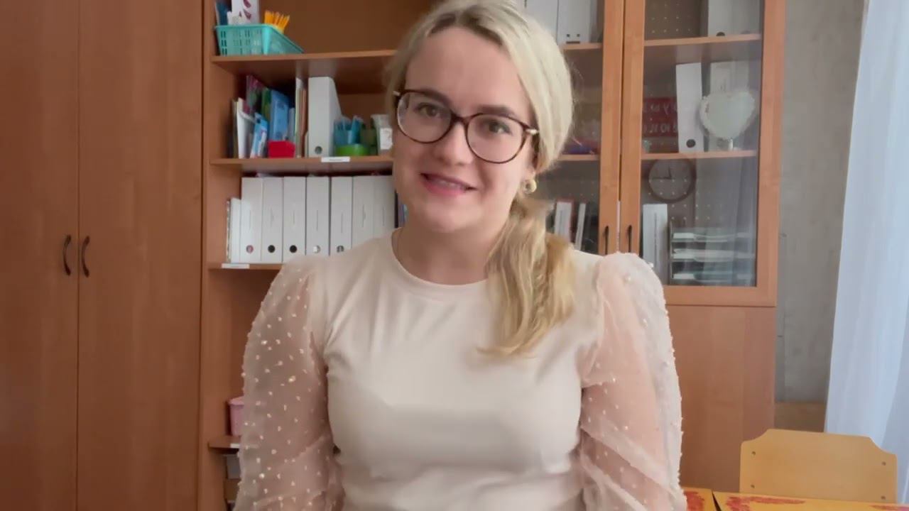 Поздравляем Бабину Галину Васильевну. Выпускники 2019-2021 годы выпуска.