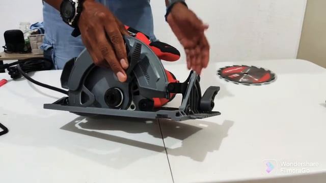 Digna representante de la gama media!!! Sierra circular CRAFTSMAN 15 amp CMES510 смотреть онлайн