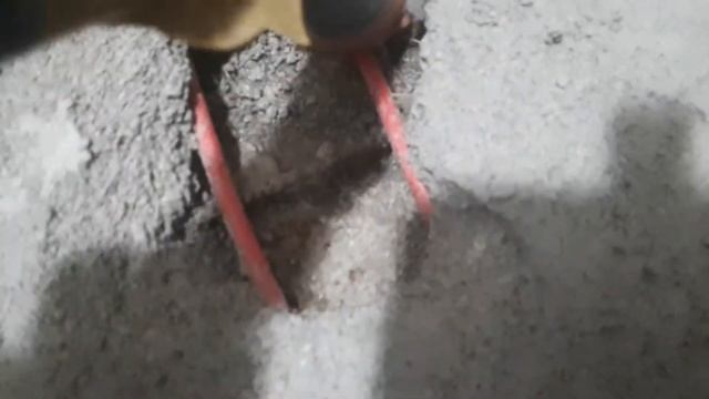 стяжку пола пропылесосил и понял качество