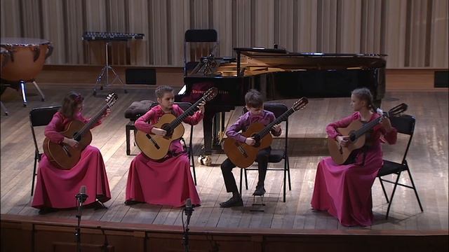 Alexander Vinitsky - Dance of the forest gnomes. Guitar quartet. смотреть онлайн