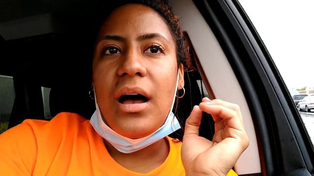 New Cellphone, Cellular Nuevo. Buying ? Crabs. Comprando Cangrejos.