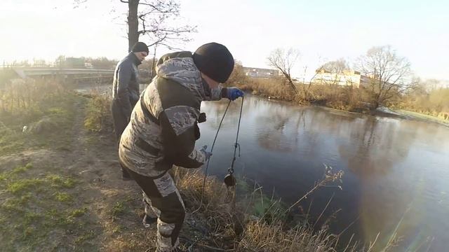 Поисковый Магнит Непра 400х2 и что можно выловить на него из речки смотреть онлайн