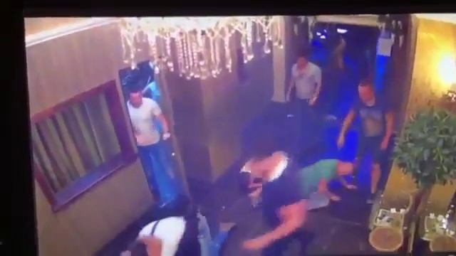 Привет 90е! Атака клуба Aura в Твери 02 07 2016 смотреть онлайн