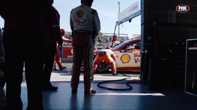 DJR Team Penske workshop tour | Supercars Life Series смотреть онлайн