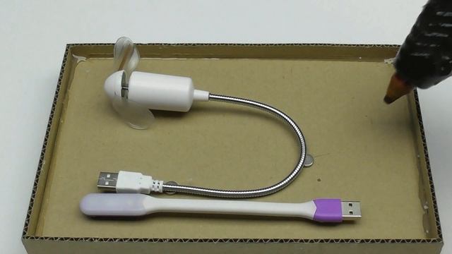 Как сделать Пенал из картона с Часами и USB смотреть онлайн