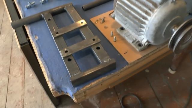 ЛЕНТОЧНАЯ ПИЛА (BANDSAW Handmade Part 2) своими руками часть 2