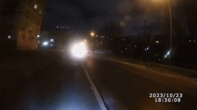 Первая отмененка в Яндекс.Еда, 4 часа, 12 заказов | 23.10.2023 смотреть онлайн