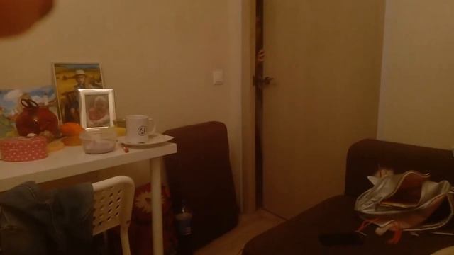 Приехала бабушка.Зачем так рано вставать в новогодние каникулы?!!! смотреть онлайн