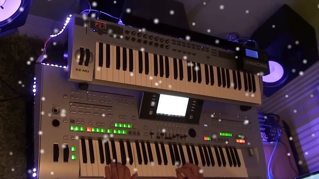 Do they know it's Christmas Band Aid COVER played on Tyros 3 смотреть онлайн