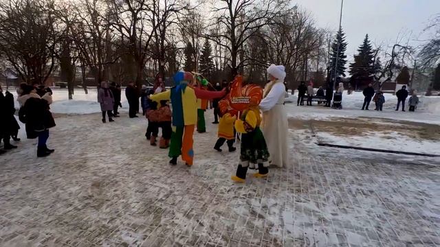 Влог о Масленице в Ликино-Дулёво и деревнях нашего округа. смотреть онлайн