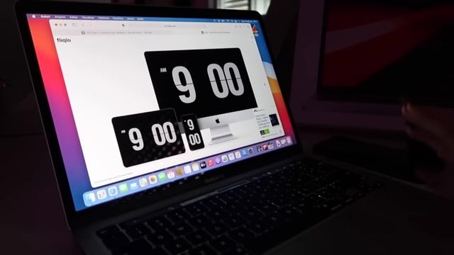 macbook pro 2020 13" M1 : unboxing & customization ! смотреть онлайн