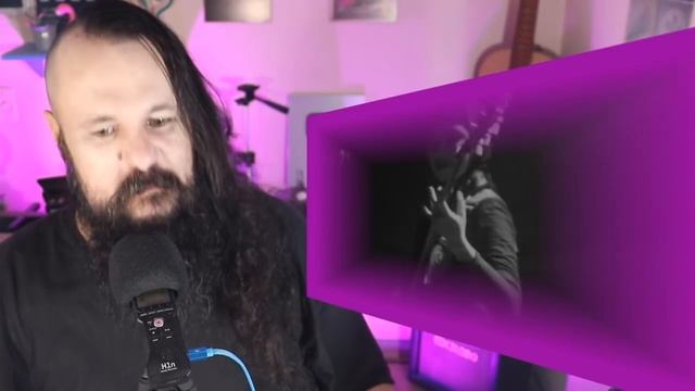 HEAVY METAL SINGER REACTS FOR FIRST TIME VOICE OF BACEPROT [NOT] PUBLIC PROPERTY смотреть онлайн