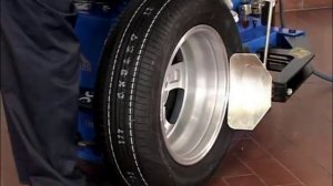 Шиномонтажный станок+взрывная накачка+третья рука.avi