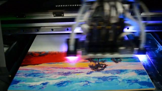 УФ Печать на МДФ на принтере GH 5040 смотреть онлайн