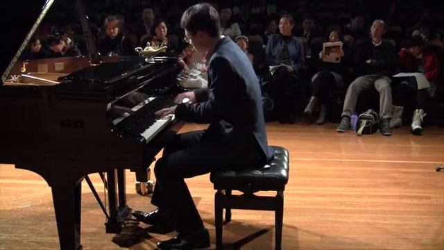 Chopin - Etude Op. 24 No. 9 and Waltz in E Minor Op. Post (Leon Li) смотреть онлайн