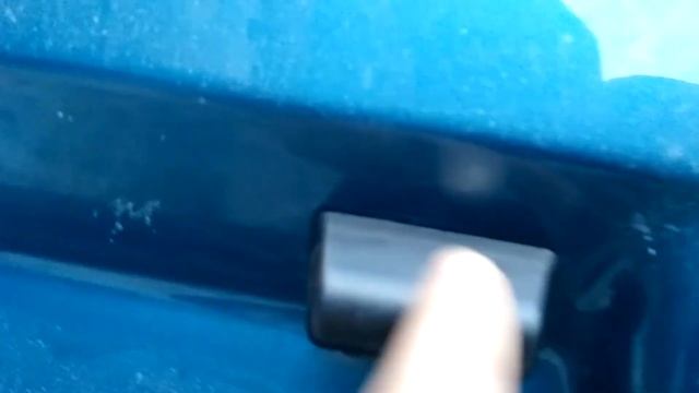 Замена плафонов подсветки номера на Форд Турнео Коннект смотреть онлайн