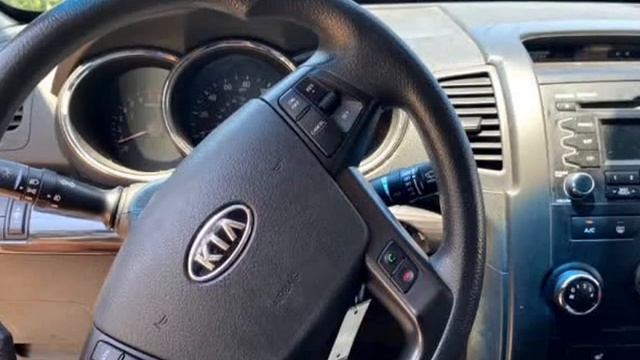 2012 Kia Sorento LX 2WD (Union City, Georgia) смотреть онлайн