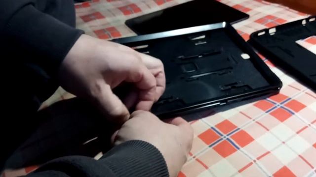 Противоударный бампер для Samsung Galaxy Tab S2 SM-T819 смотреть онлайн
