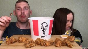 МУКБАНГ ЧЕЛЛЕНДЖ НЕ ЗАПИВАЙ KFC острые крылышки | MUKBANG CHALLENGE DON't DRINK KFC sharp wings