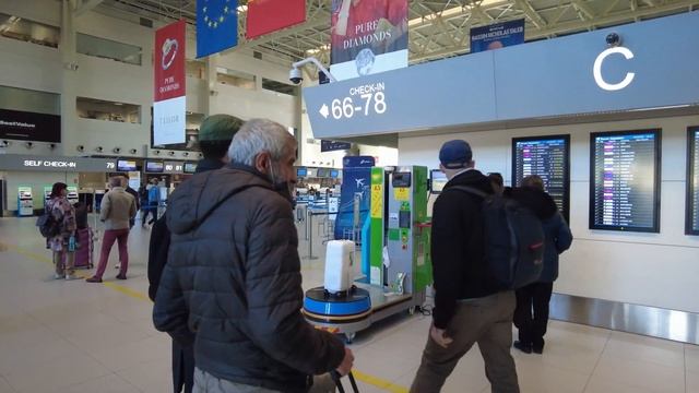 Henri Coandă International Airport (OTP) in Bucharest, Romania; arrival and departure смотреть онлайн