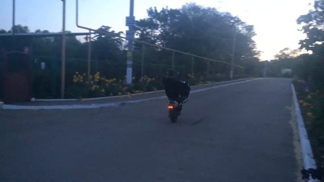 Stunt Yamaha jog next zone смотреть онлайн