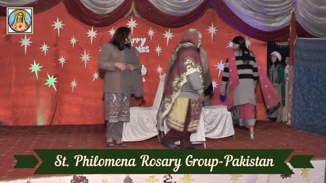 Christmas Musical Chairs with A Twist || Musical Chairs || Musical Chair Game Activity || Christmas смотреть онлайн