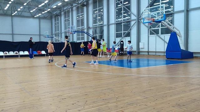 Игра на тренировке 17.11.23-1 смотреть онлайн