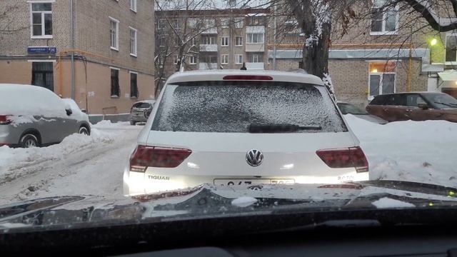 Geely Atlas Pro. Очередная замена дворников смотреть онлайн