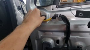 Рено Captur. Замена зеркала.