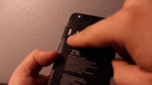 Zte Blade Vintage * How to REMOVE AND INSTALL SIM / Memory card смотреть онлайн