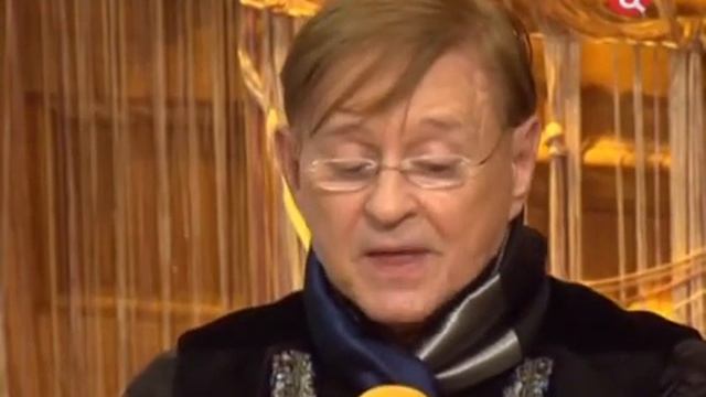 Роман Виктюк: стихотворение В. Гафта "Театр" смотреть онлайн