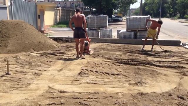 Трамбовка отсева смотреть онлайн