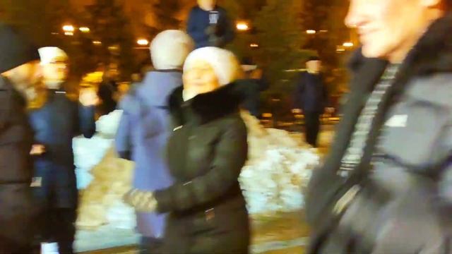 Танцы в парке Горького Харьков Декабрь 2021 смотреть онлайн