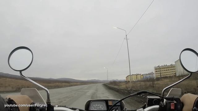 Колымская трасса. Памятник чешскому автомобилю Tatra в Сусумане смотреть онлайн