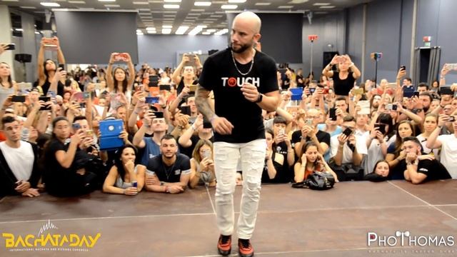 Ataca y La Alemana [Me Derrumbo] @ Bachata Day 2019 смотреть онлайн