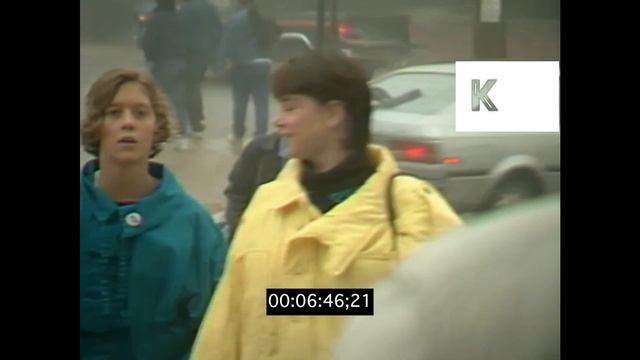 1980s USA, American High School, Teenagers Arriving for Class смотреть онлайн