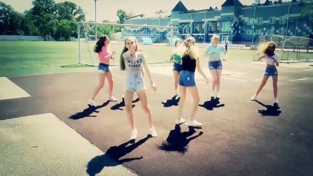 Студия эстрадного танца "Dance Avenue"// С праздником, Свободный! смотреть онлайн