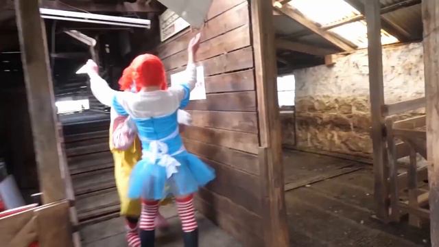 Ronald McDonald VS Wendy REUPLOAD смотреть онлайн