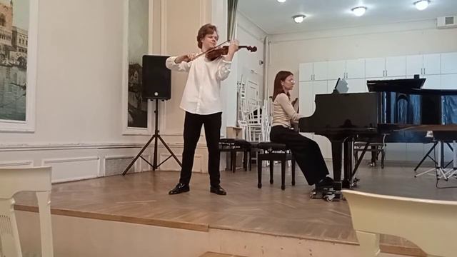 Г. Венявский Концерт N2 ре минор II часть смотреть онлайн