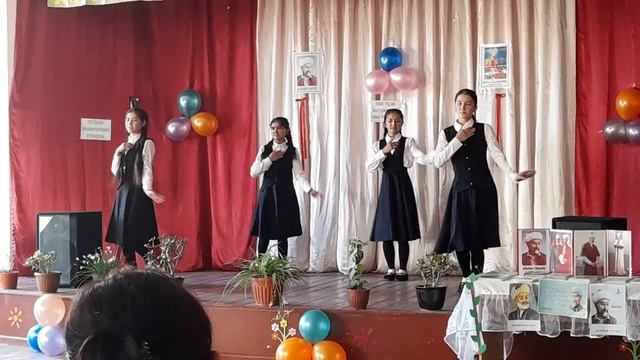 19-DIMI til bayrami. Qizlar raqsi. O‘zbek tilim jon tilim смотреть онлайн