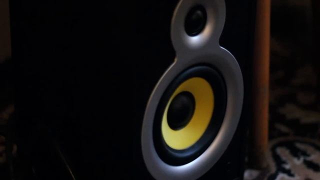 Microlab PRO-1 playing Of Porcelain - You Are The Sun смотреть онлайн