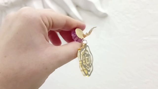 Клипсы с зеркальными золотыми цветами смотреть онлайн