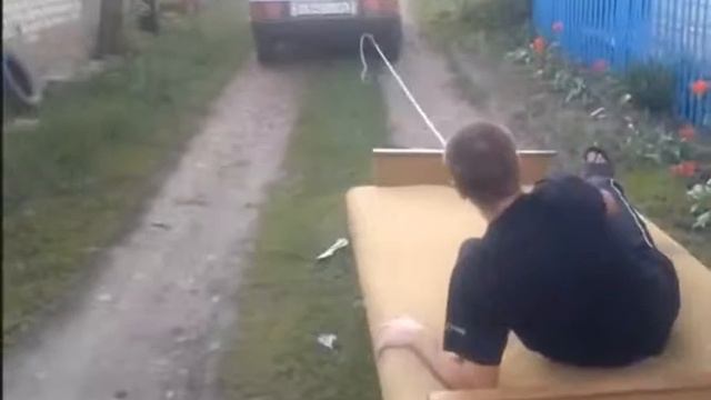 самое угарное видео.смотреть всем до конца.!!!!! сори без звука!!!!!конец вообще угар!!!!!!! смотреть онлайн