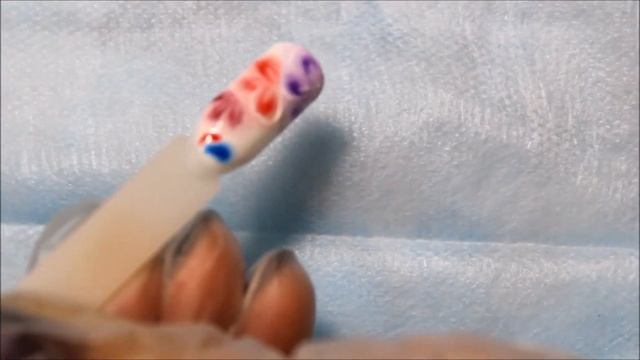 МАНИКЮР. ЦВЕТЫ ПО МОКРОМУ. смотреть онлайн