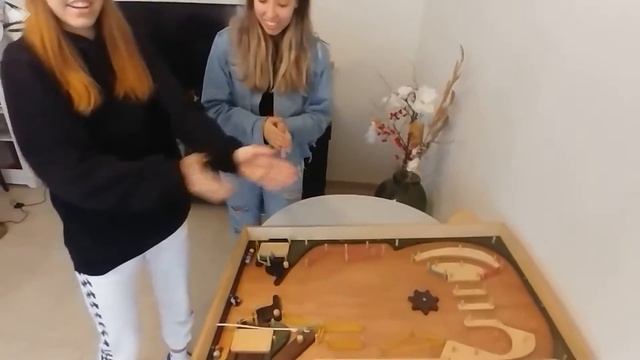 Pinball exciting board game kids parents and friends wooden handmade competit wooden game play ball смотреть онлайн