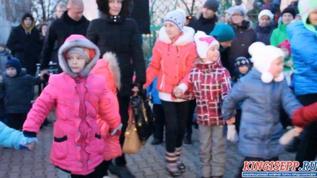 Новогодняя Елочка в Ивангороде Кингисеппского района. KINGISEPP.RU смотреть онлайн