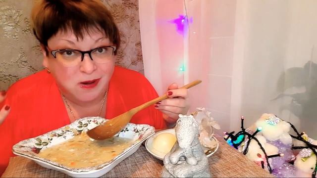 мукбанг/рассольник почти Ленинградский с косточками/Про мою национальность/обжор и разговоры/Mukban