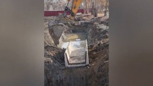 сделали пруд для форели за два дня, который будет на подпидке от скважины !
